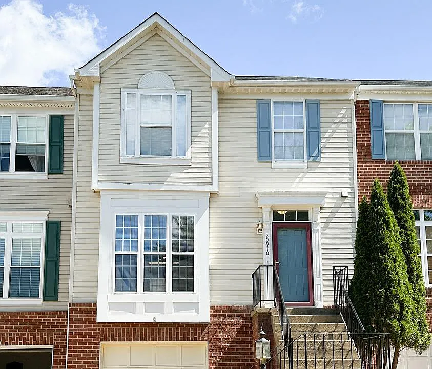 20910 Butterwood Falls Ter