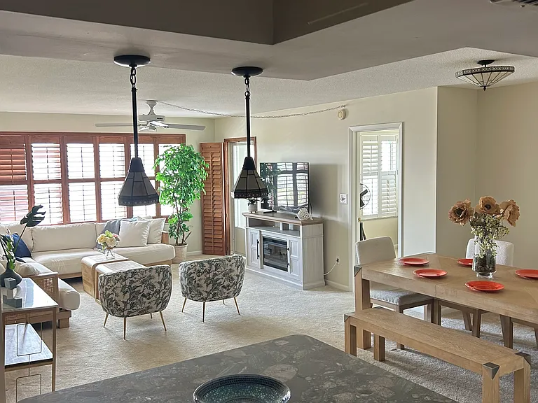 5220 Brittany Dr S #701 — Photo 8