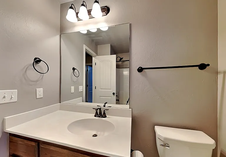 9908 Allie Hope Ln — Photo 15