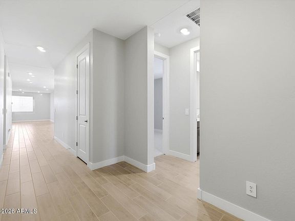 3rd image of 18565 W MANZANITA Drive