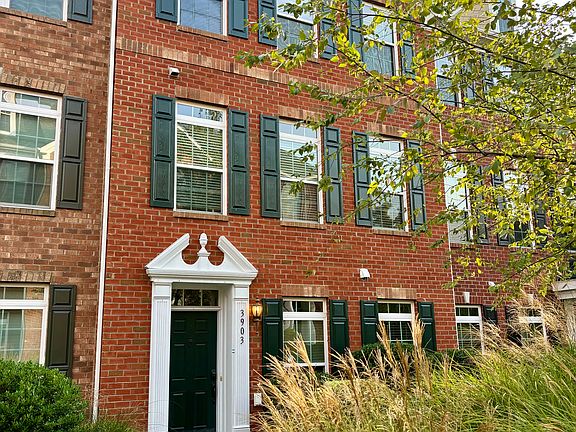 2nd image of 3903 Fish Pond Ln