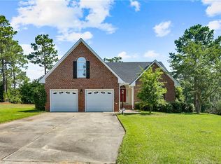 310 Dogtrot Ct, Fayetteville, NC 28311