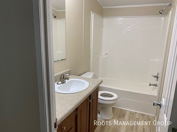 3rd image of 47 Melissa Dr #M47