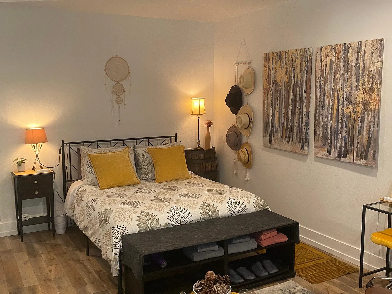 1 bed, 354 sqft, $2,300 — Photo 2