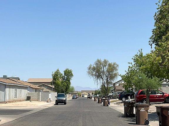 4th image of 141 N Mulberry St