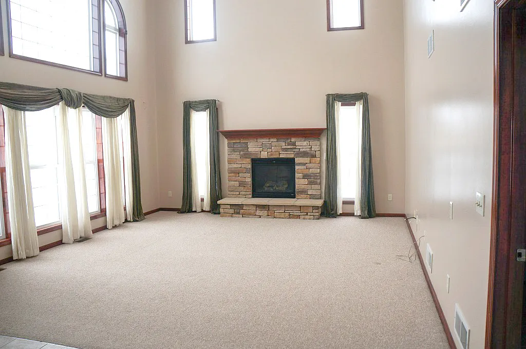 8364 Burlington Dr photo 1