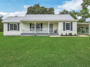 1852 Apache Dr, Montgomery, TX 77316