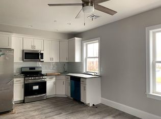 38 South St APT 4, Bridgewater, MA 02324