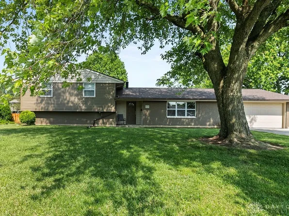 6814 Rushleigh Rd, Englewood, OH 45322