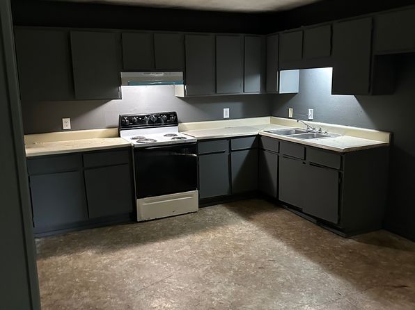 809 George Kersh Dr APT D