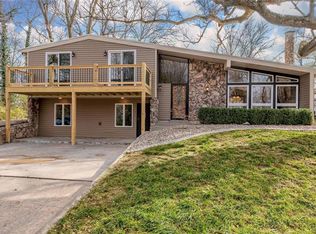 110 Skyview Ln, Collinsville, IL 62234