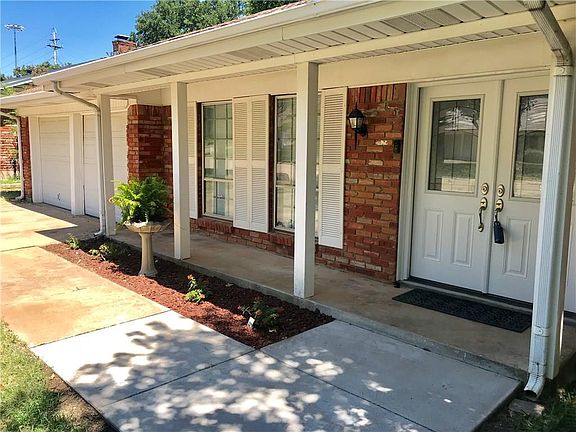 3rd image of 85 Regents Park Ct