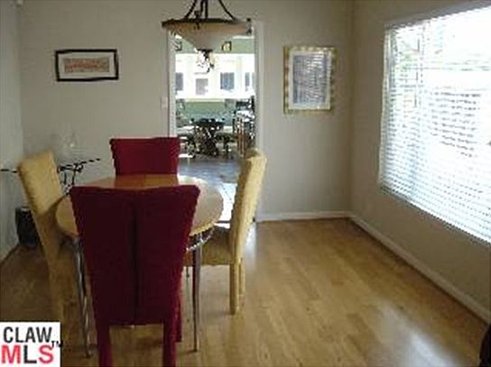 4th image of 9237 La Salle Ave