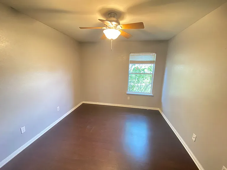 6005 Graphite Dr — Photo 13