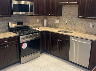 117 Library St APT 3, Chelsea, MA 02150