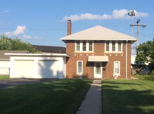 18325 Sherman St, Lansing, IL 60438