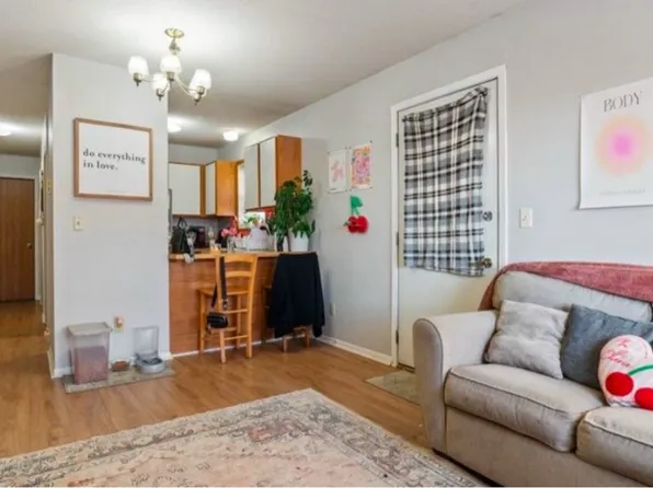 49 E 4th St #3, Superior, WI 54880