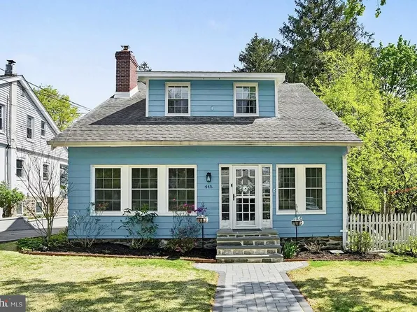 443 Wigard Ave, Philadelphia, PA 19128