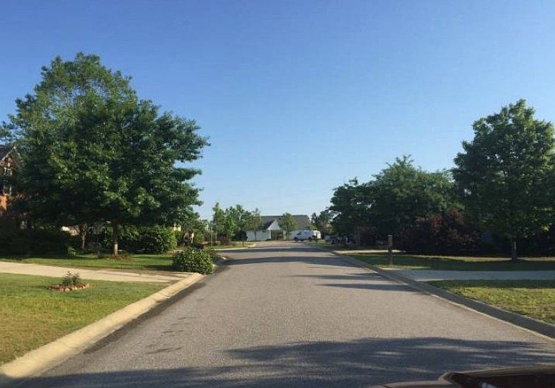 2nd image of 204 Whixley Ln