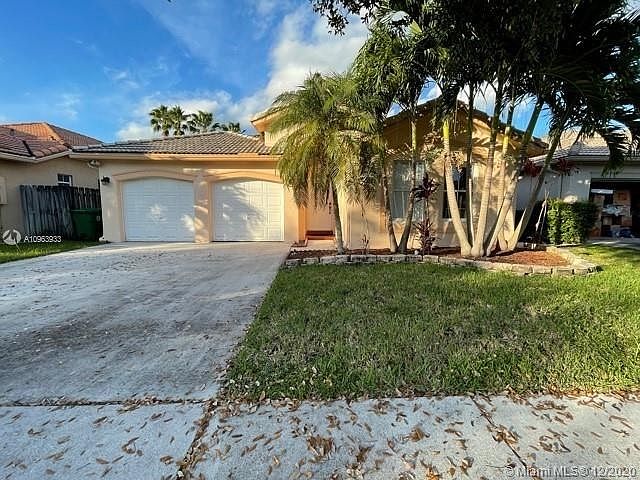 1st image of 14321 N Royal Cove Cir