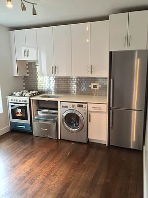 Rented by Flatiron Real Estate Advisors LLC | media 28