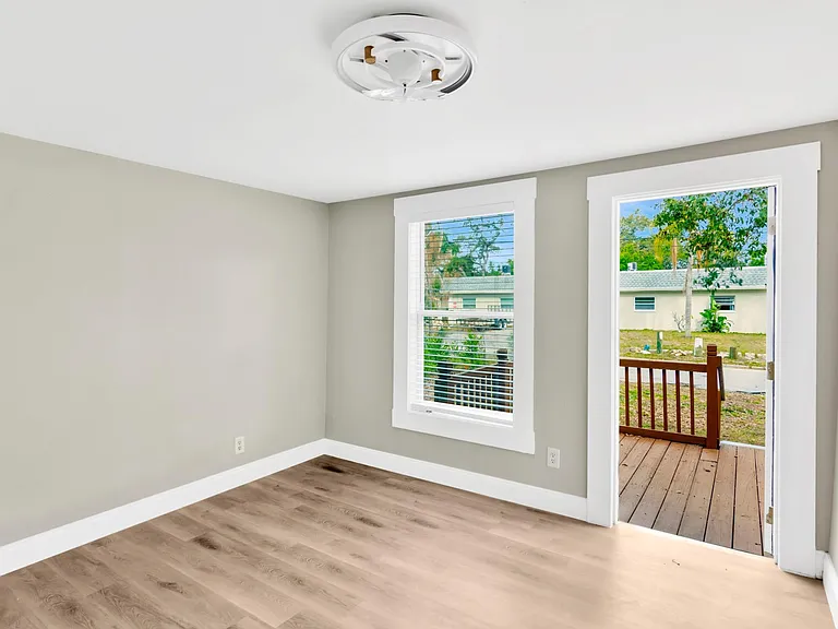 547 Wildwood Way #B — Photo 9