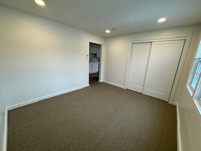780 Farmington Ave #201 — Photo 7