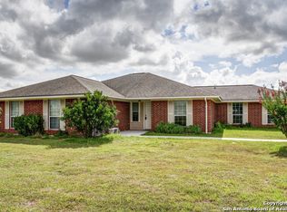 1233 Marion Rd, Marion, TX 78124