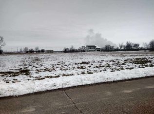 L1 Bay Dr, Beloit, WI 53511
