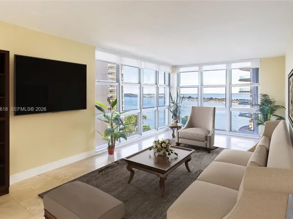 145 SE 25th Rd APT 1003, Miami, FL 33129