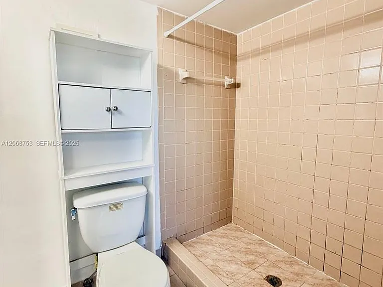 8750 N Sherman Cir #505 — Photo 19