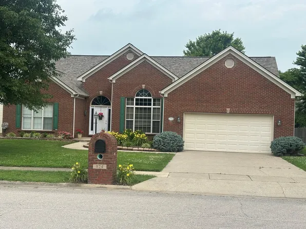824 Eagle Crest Dr, Versailles, KY 40383
