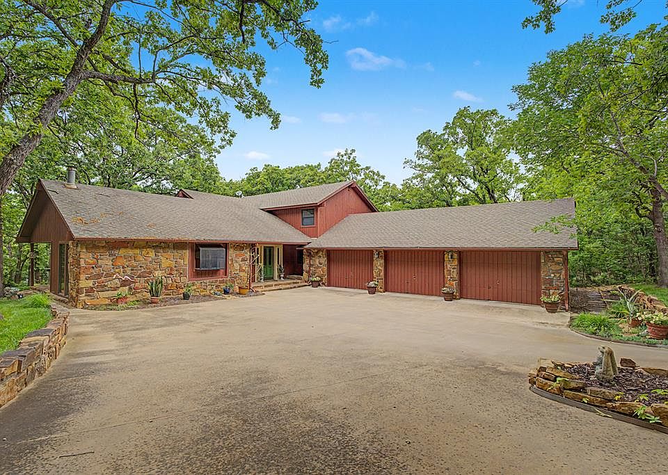 1st image of 5832 Arrowhead Dr