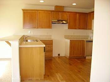 2nd image of 5713 NE 48th St