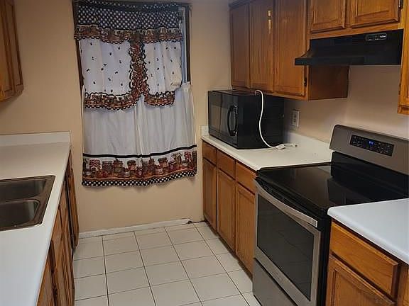5th image of 7109 Chasewood Dr