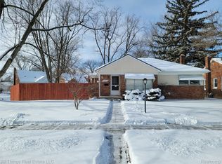 15827 Denby, Redford, MI 48239
