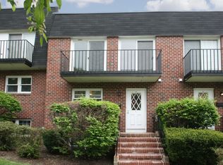 12 Carriage Way #12, Montclair, NJ 07042