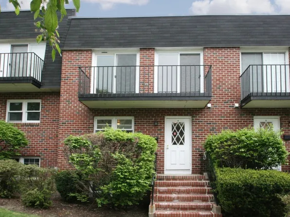 11 Carriage Way #11, Montclair, NJ 07042