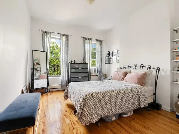 244 President Street image 6 of 8