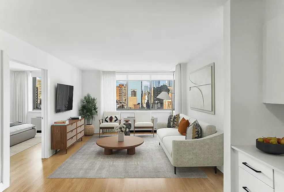 800 6th Avenue — Photo 2