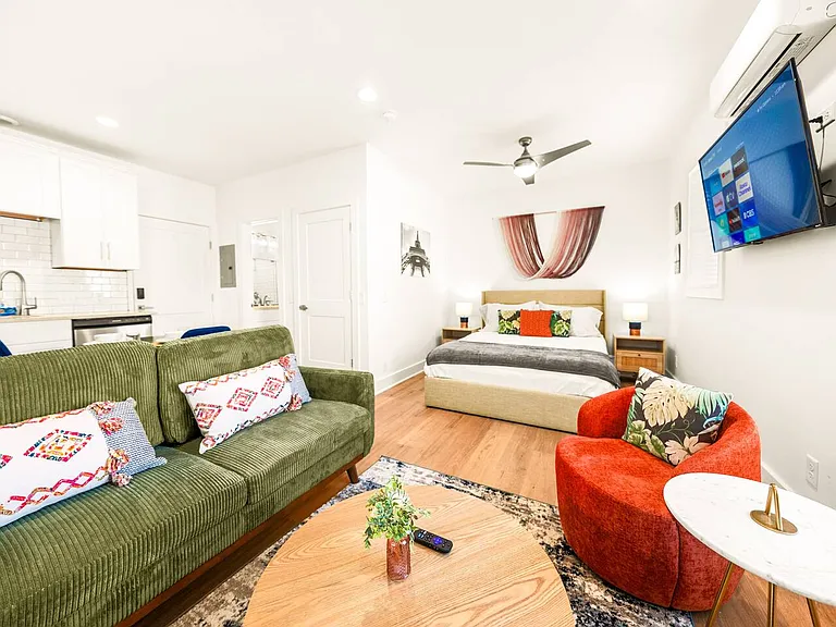 4245 Troost Ave #3 — Photo 15