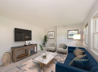 62 King Cole Rd APT 3, Hamburg, NJ 07419