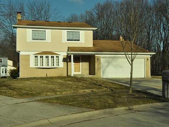 2nd image of 7981 E Meadowview Ct