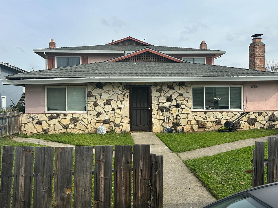 1st image of 67 Nedra Ct