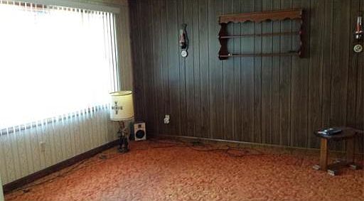 3rd image of 17 Shirley St