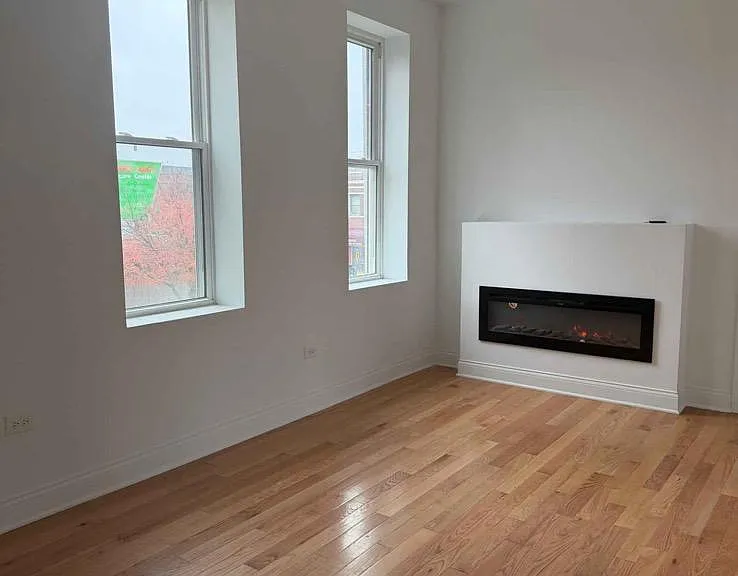 5103 S Winchester Ave #2 — Photo 5
