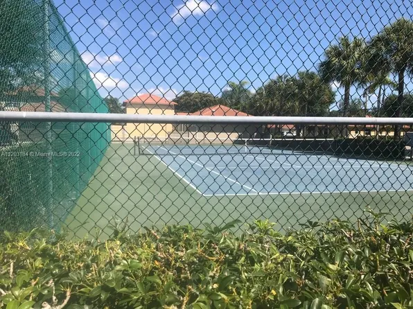 12210 Dartmoor Dr, Wellington, FL 33414