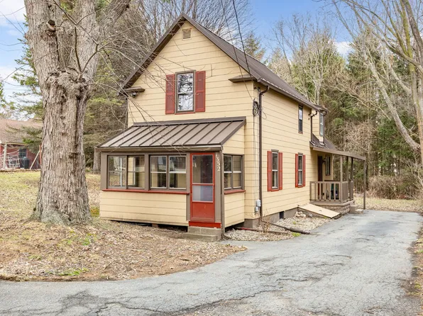 1352 Stanton Ln, Irondequoit, NY 14617