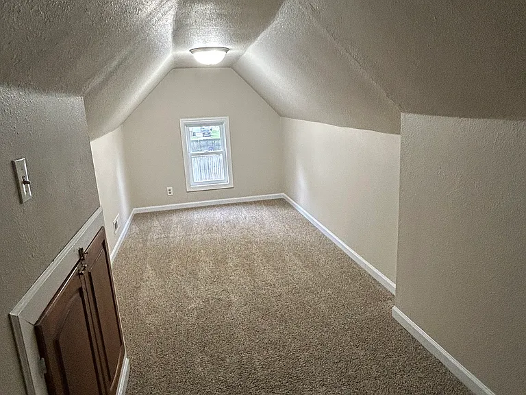 846 E Dunham Ave — Photo 12