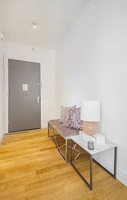 Rented by Mirador Real Estate | media 15